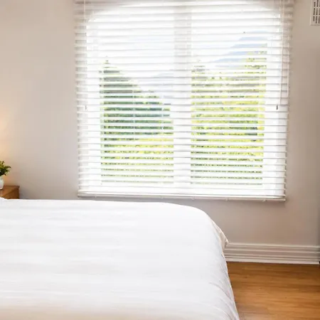 Modern 2br - Near K Club & Racecourse Casa vacanze