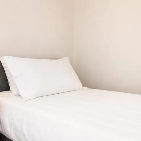 Prázdninový dům Modern 2br - Near K Club & Racecourse